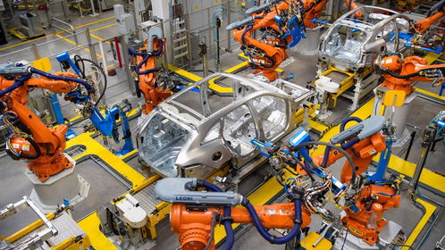 2l的路虎來了 而且來了一大堆