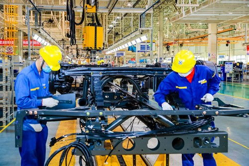 徐工發布21款新能源產品，加速重卡換電與汽輪機技術革新